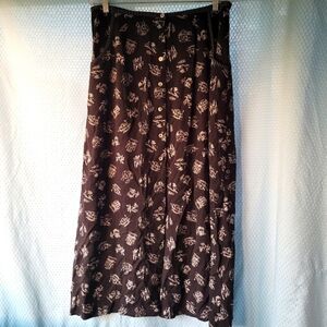 Vintage St. Tropez Wear Maxi Skirt with Pretty Buttons Sz 12